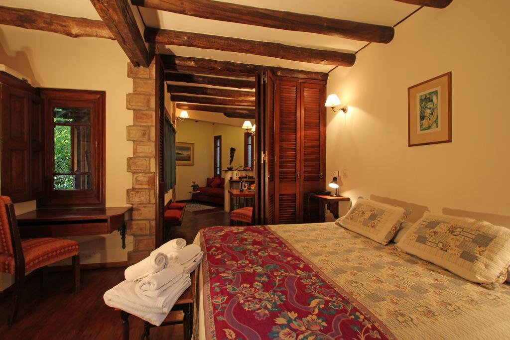 Casa Glebinias Hotel Чакрас де Кория Екстериор снимка